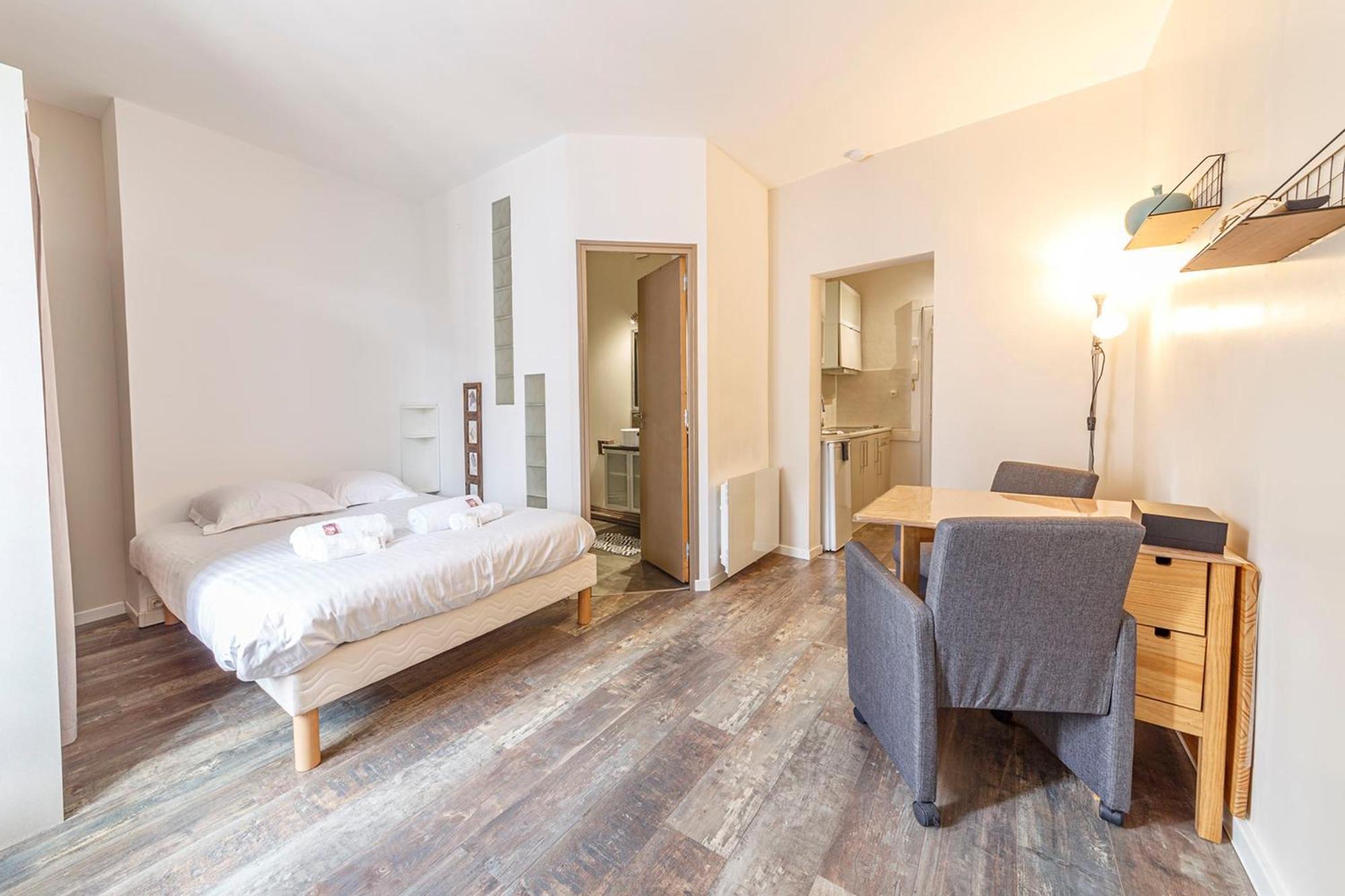 Le Garnier - Studio Au Coeur De La Doutre Apartment Angers Exterior photo